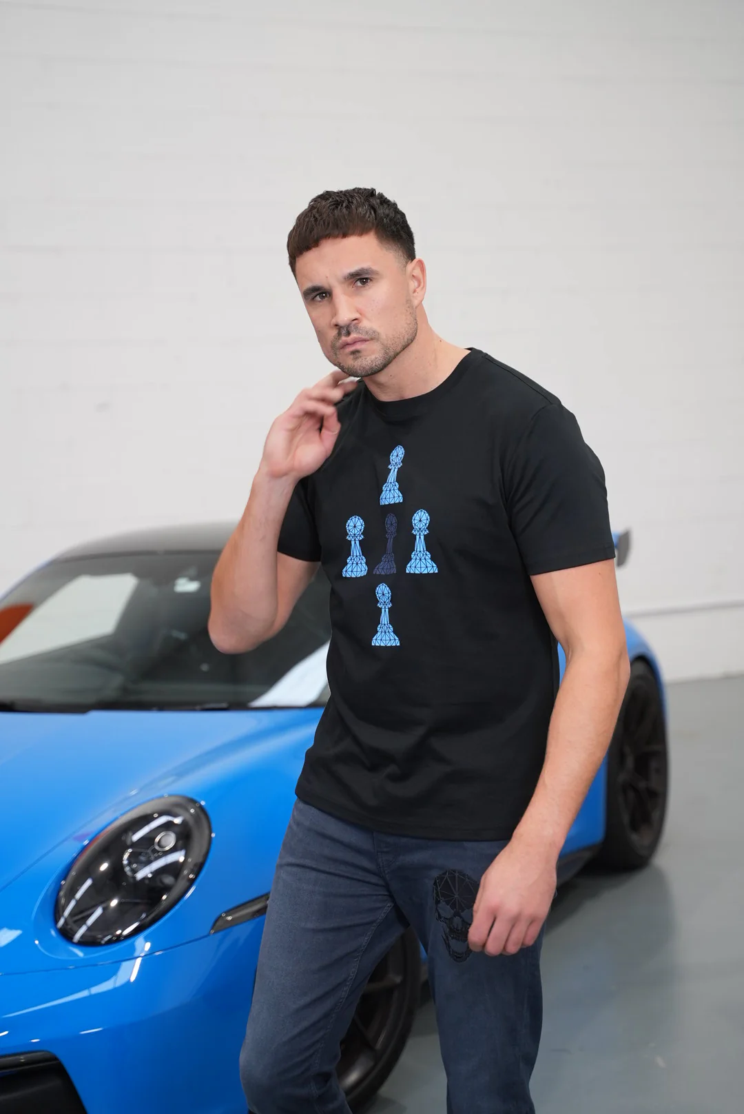 5 PAWN TEE - 4 BLUE 1 NAVY - Image 7