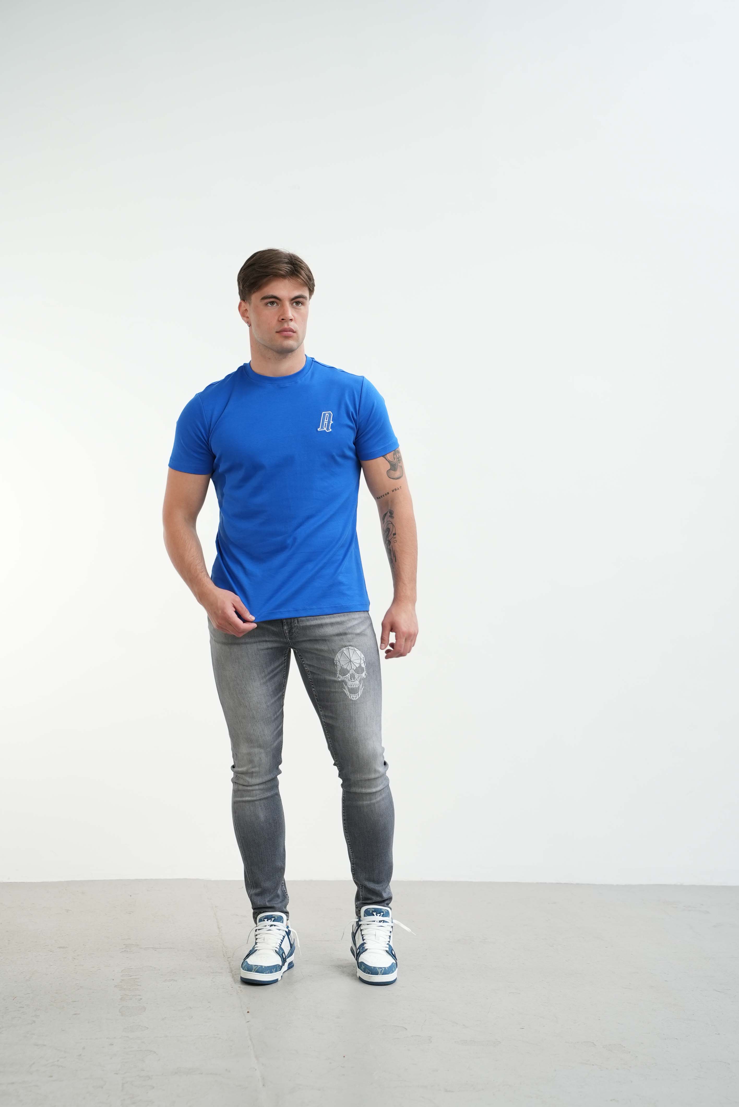 Amico embroidery luxury Tee Blue - Image 13