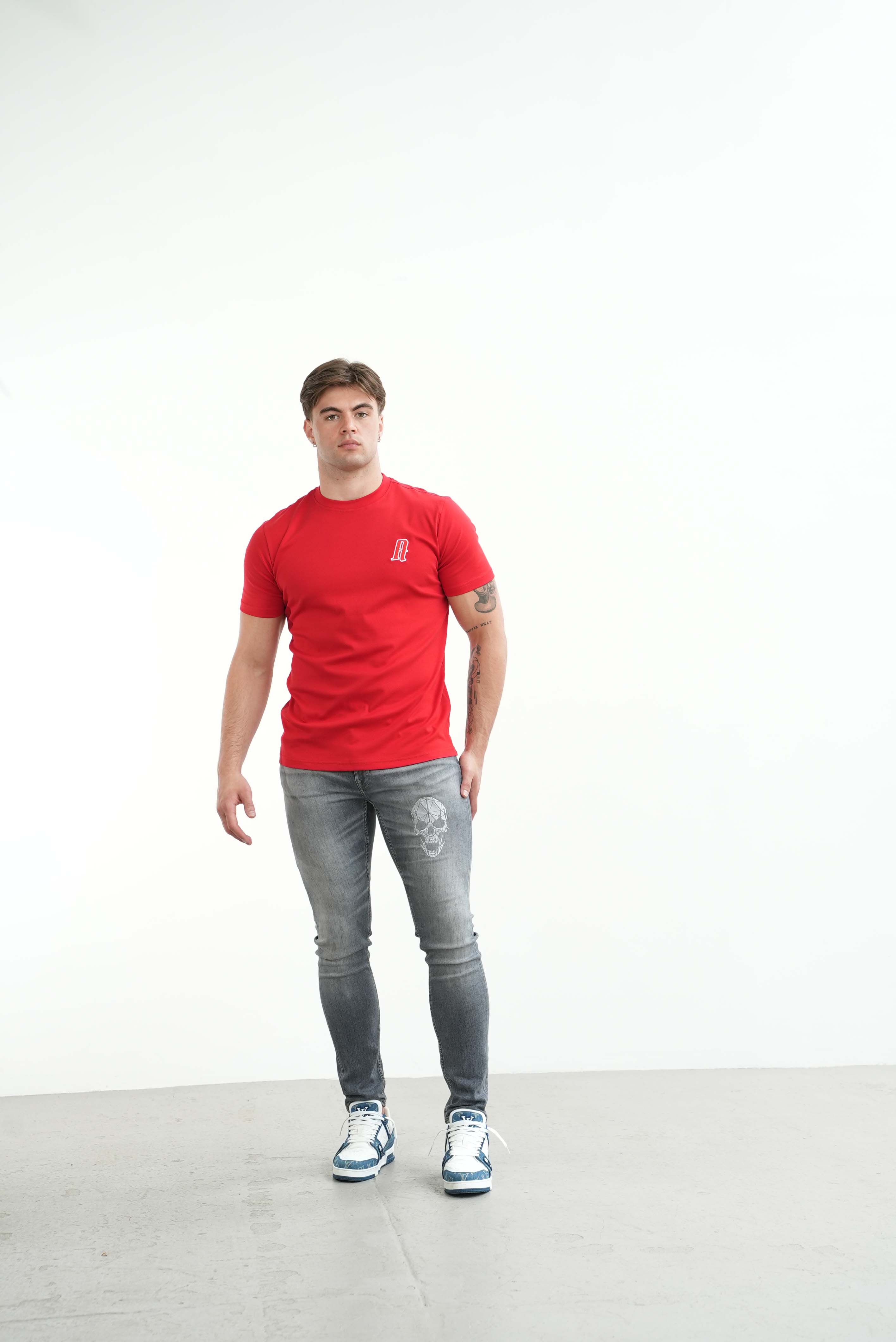 Amico embroidery luxury Tee Red - Image 5