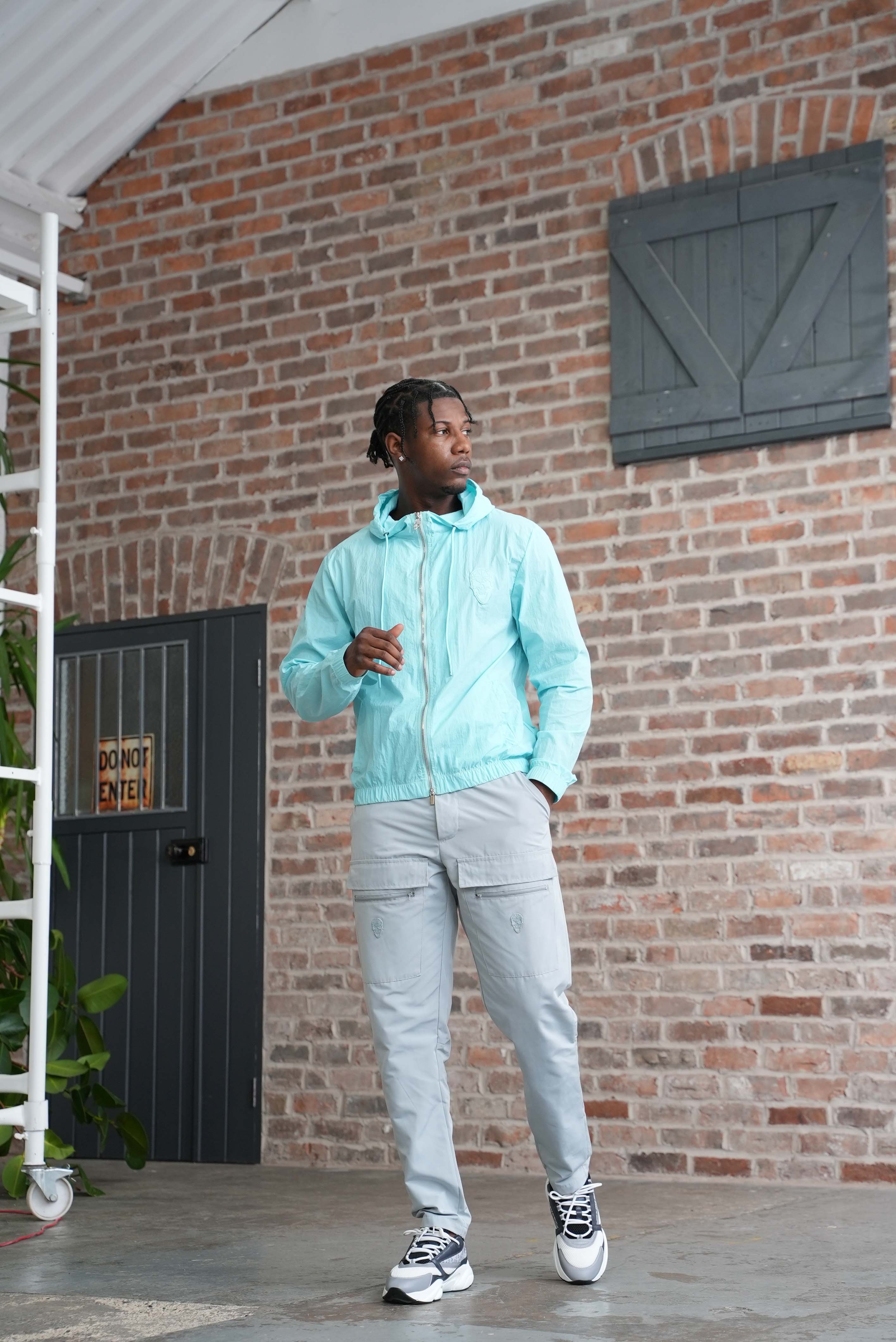 Men's Amico Double Skull Badge Cargos Grey - Image 8