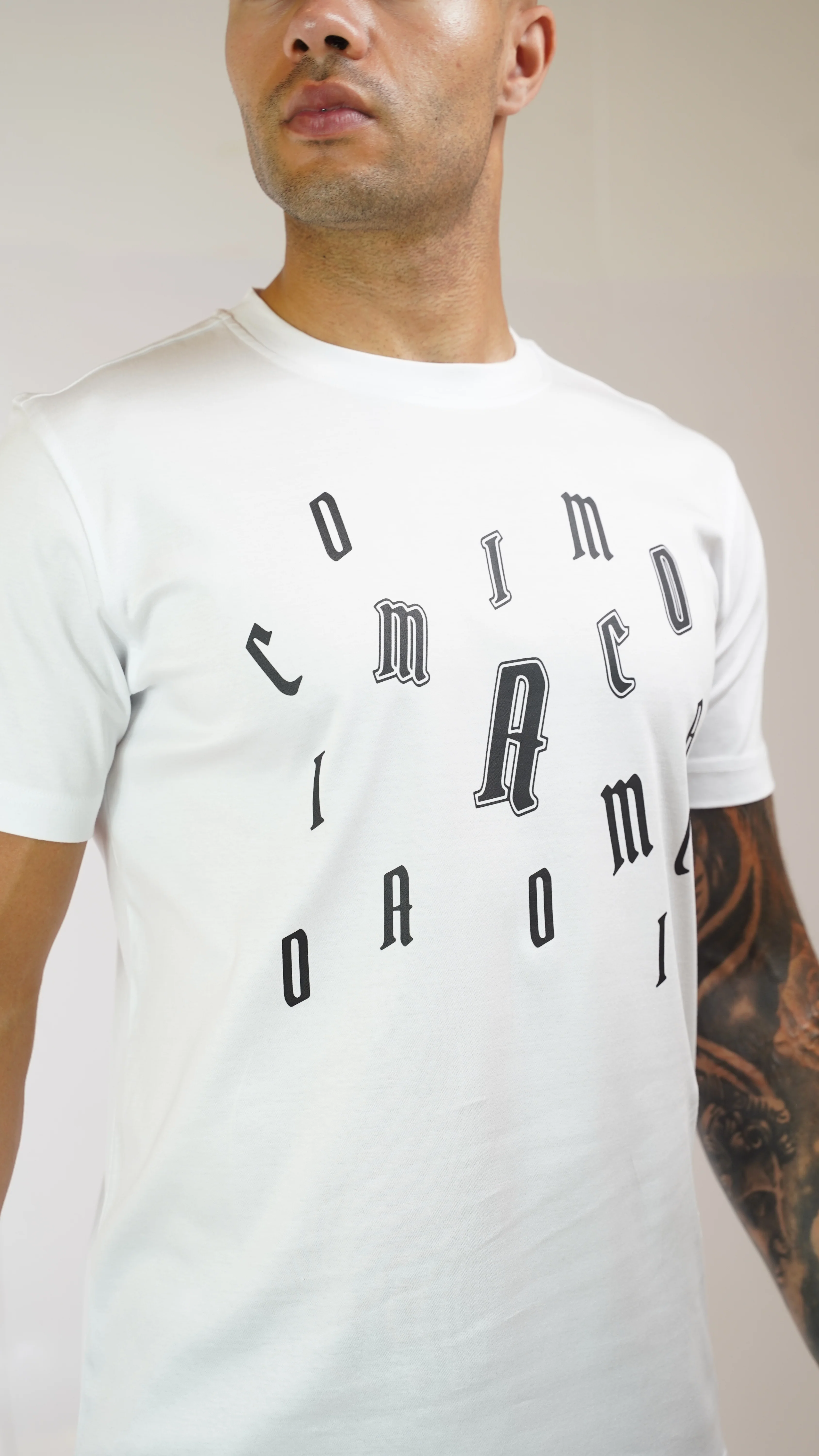 Men's Amico Letter White T-Shirt - Image 4