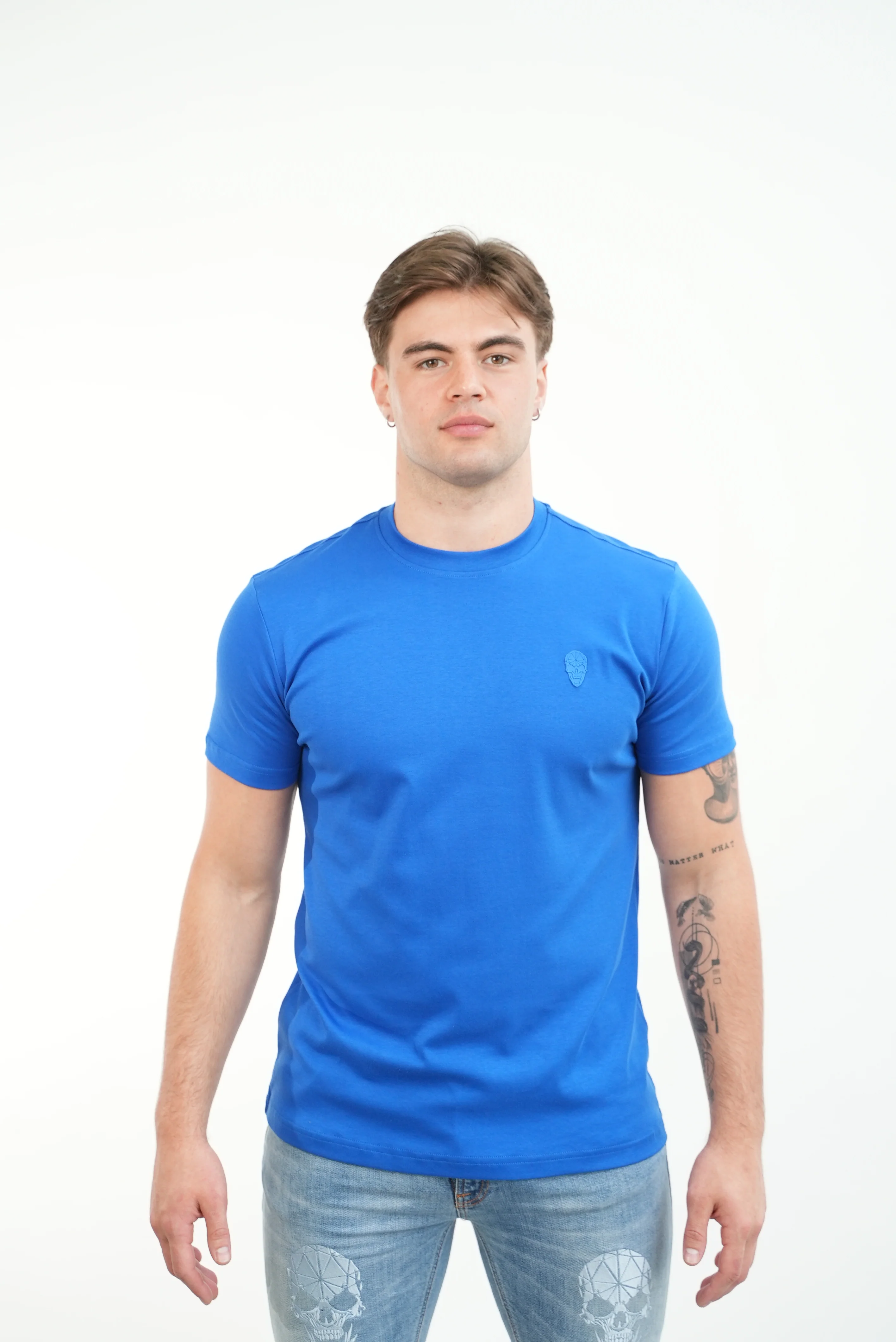 Men's Amico Skull Badge Blue T-Shirt - Image 8