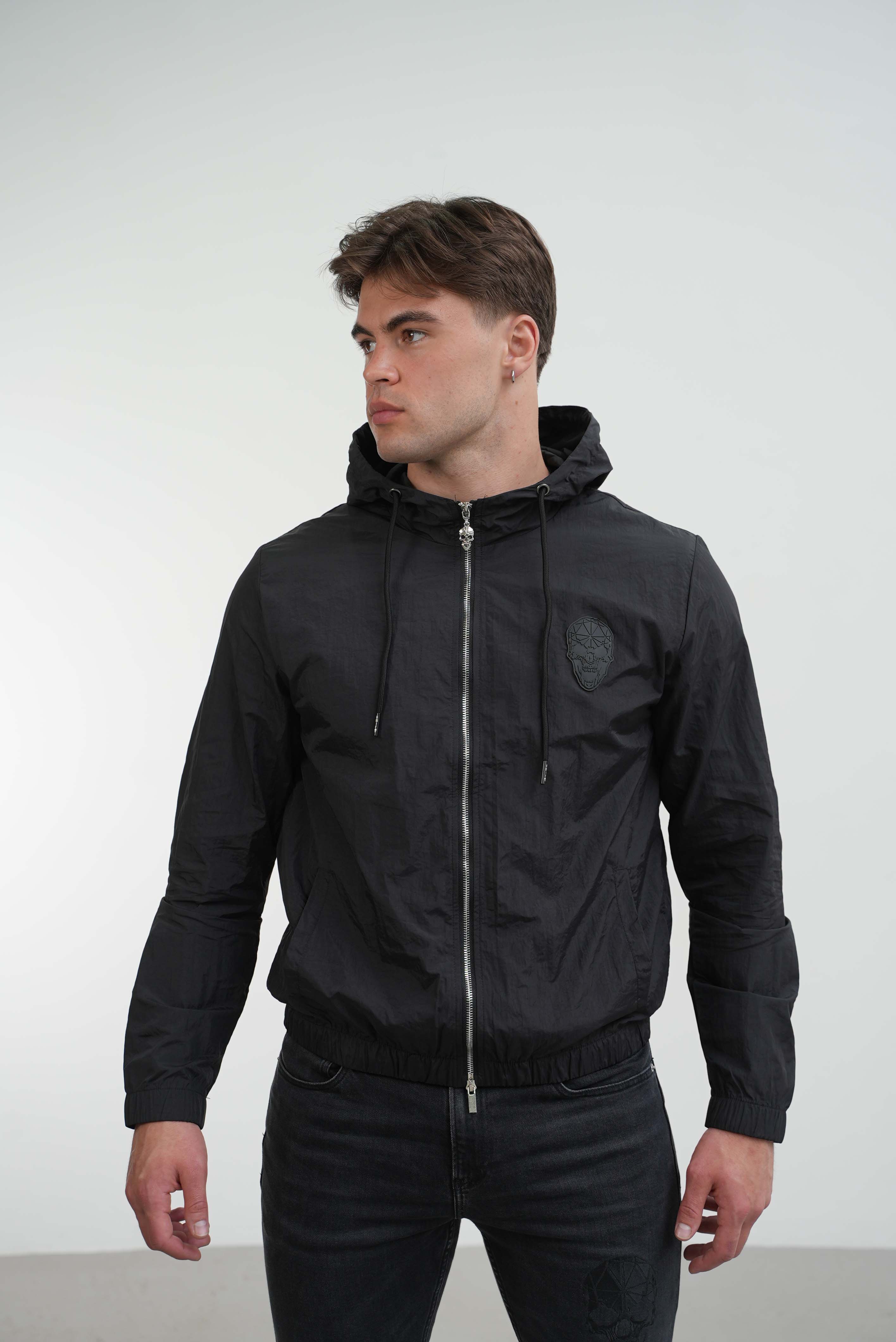 Men's Amico Skull Badge Windbreaker Black - Image 5