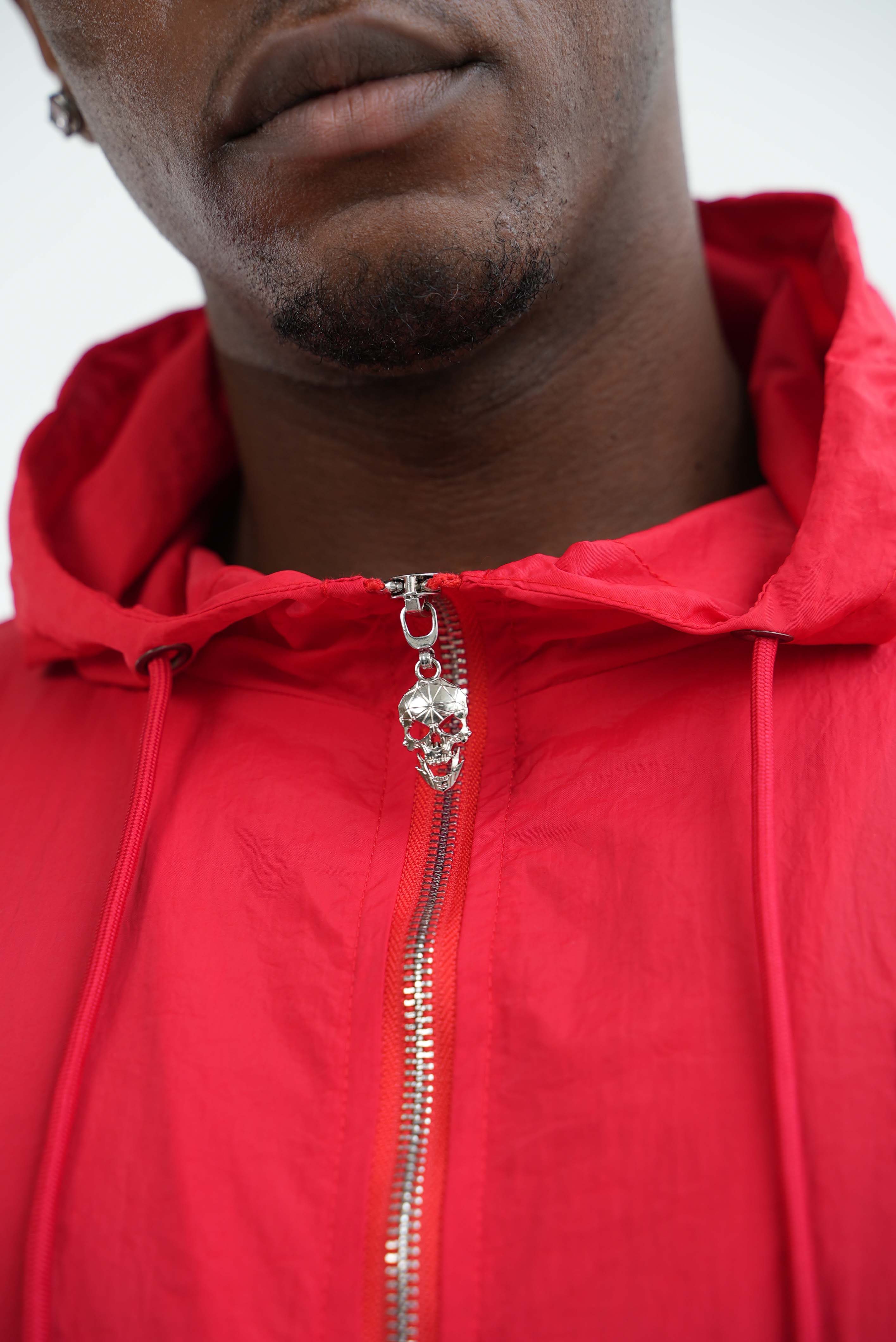 Men's Amico Skull Badge Windbreaker Red - Image 9